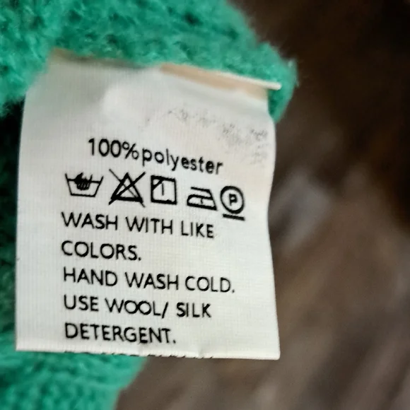 Green Cable Knit Long Cardigan Sweater - Picture 2 of 4